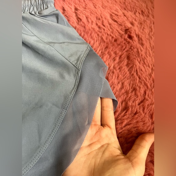 NWT Halara Contrast Mesh 2 in 1 shorts - Picture 6 of 6